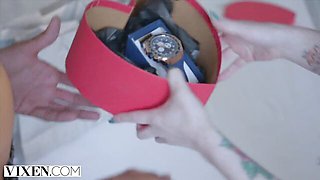 Vixen - cock trailer