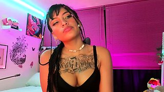 Sexy webcam brunette with big boobs