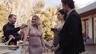 Blonde beauty sucks it wet before letting it up her fanny