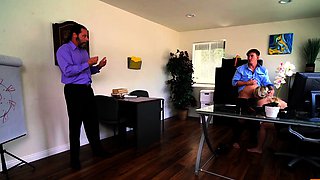 IGNORE4K. Awesome Cunt in office