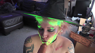 A Witches Shrinking Spell