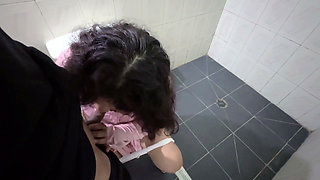 Sex with Latina in pink dress