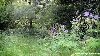 Teeny Lover Zena outdoor sex