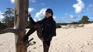 Wanilianna Outdoor Sex on Sandy Dune - Mature Public Fuck & Pissing in Forest