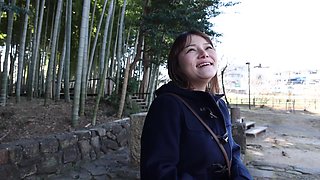 336KNB-205　【爆乳Iカップ】【おっぱい劇場開幕！！】挿入大好き37歳爆乳人妻がAV出演。最強クラス熟れパイの圧倒的な圧力でち◯こはスグに暴発寸前！？