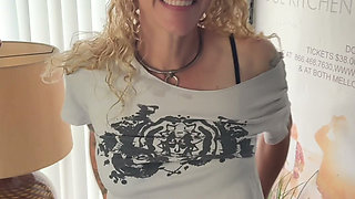 Striptease and Piss for stepdaddy