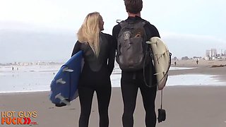 Ripped Muscle Surfer Pounds Blonde California Slut
