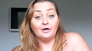 Big boobs milf masturbates with her dildo