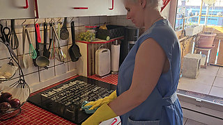 Fuck in the Kitchen
