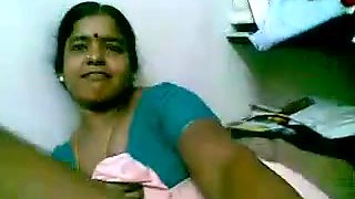 Horny man has fun with his juicy indian slut on bed