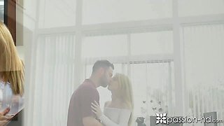 Hannah Hays fucks her piano teacher and that babe gives some serious head