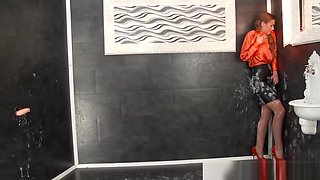 Kinky European Gets Slime