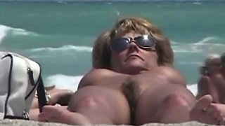 Hot fuck session for this horny amateur couple