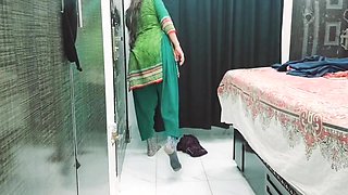 Dick Flash On Real Maid Very Hot Pakistani Sexy Maid