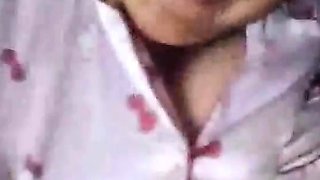 INDIAN WIFE JAYSHRI SHOWING BOOBS ON VIDEO CALL
