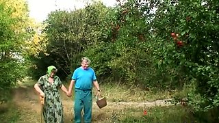 Teen slut fucks oldies