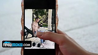 Daughter-in-law ariana takes stepdad's viagra dong while mom's away
