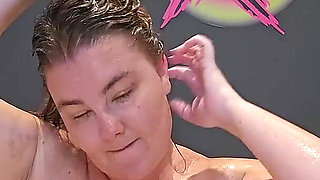 Ashley Turns Her Bath Hair Wash Into Toy Play