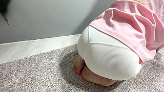 PUSSY MOVEMENTS WHEN CUTIE IS HAVING ORGASM