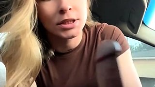 Kay Hansen Blows Her BF’s Cock In His Car Onlyfans Video