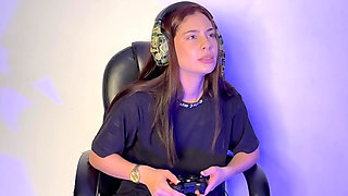 I Wet My Jeans While Playing with My Friends