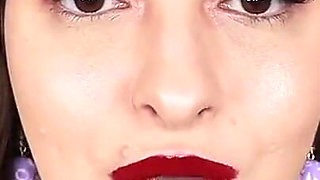 Edge for My Dark Lips