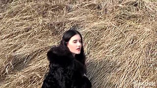 Amazing Public Blowjob Under Sunlight From Beautiful Eyed Babe Pov (imwf) Aly