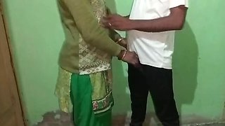 Desi Police Woman Catches Thief and Gives Rough Punishment in Outdoor Fuck