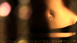 Sensual Indian Babe Loves To Dance