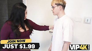 Easy-on-the-eyes Christina's hd action