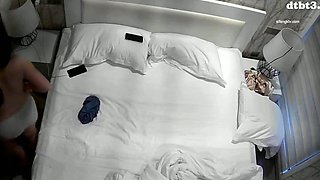 Hot amateur hidden cam