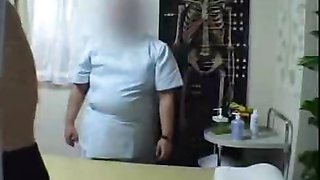 Bashful Japan milf strips nude for unorthodox massage