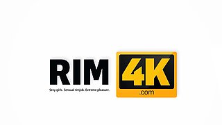 RIM4K. Stunner finds out about rimming