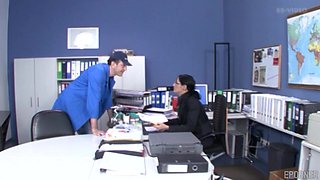 Amateur MILF Office Sex