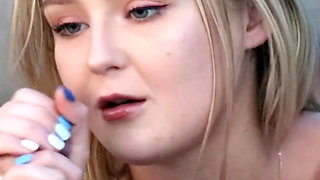 Natalia Queen - Slow & Sensuous Handjob