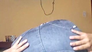Zorrita con hermosas piernas quiere tener sexo