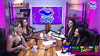 Two Hotties in a Show of Dirty Talk - Bruna Carlos and Luciana Picchi