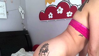 Blonde emo amateur solo masturbation