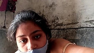Anju bhabi bath1