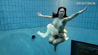 Special Czech teen hairy pussy in the pool