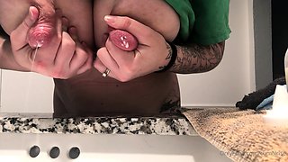 Close up pussy shot onto a cute busty