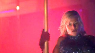 Holly Sampson,Katie Lohmann,Nancy Vee,Flower Edwards,Various Actresses,Joy Marquart,Shannon Tweed,Mary Shannon in Dead Sexy (2001)