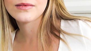 Chloe Rose's hardcore scene by Sis Loves Me