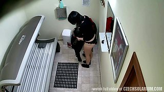 Czech Voyeur in Tanning bed