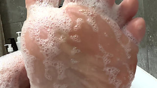Foot Fetish in Shower