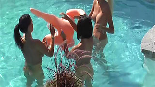 Piss Drenched Lesbian Orgy Soaking Every Hole