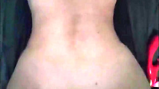Tomsexkovi Delivers Volcanic Hot Blonde Massage
