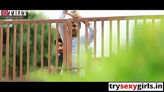 Jawan bhabhi ke ghar par bhabhi ki chudai