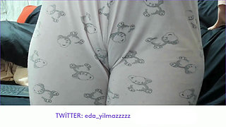 Cameltoe - Swollen Pussy - Rubbing Pussy with Pajama