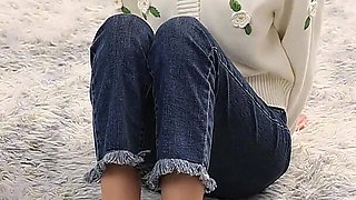 The Restraints of a Barefoot Girlfriend, Tickling Feet, Foot Fetishism